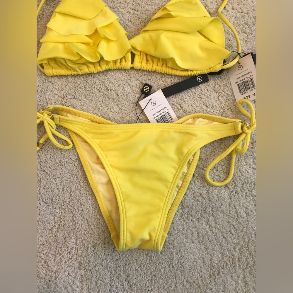 VIX by Paula Hermanny 2 Piece Bikini - Picture 2 of 7